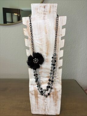 Black Floral Bead Statement Necklace and Bracelet Set